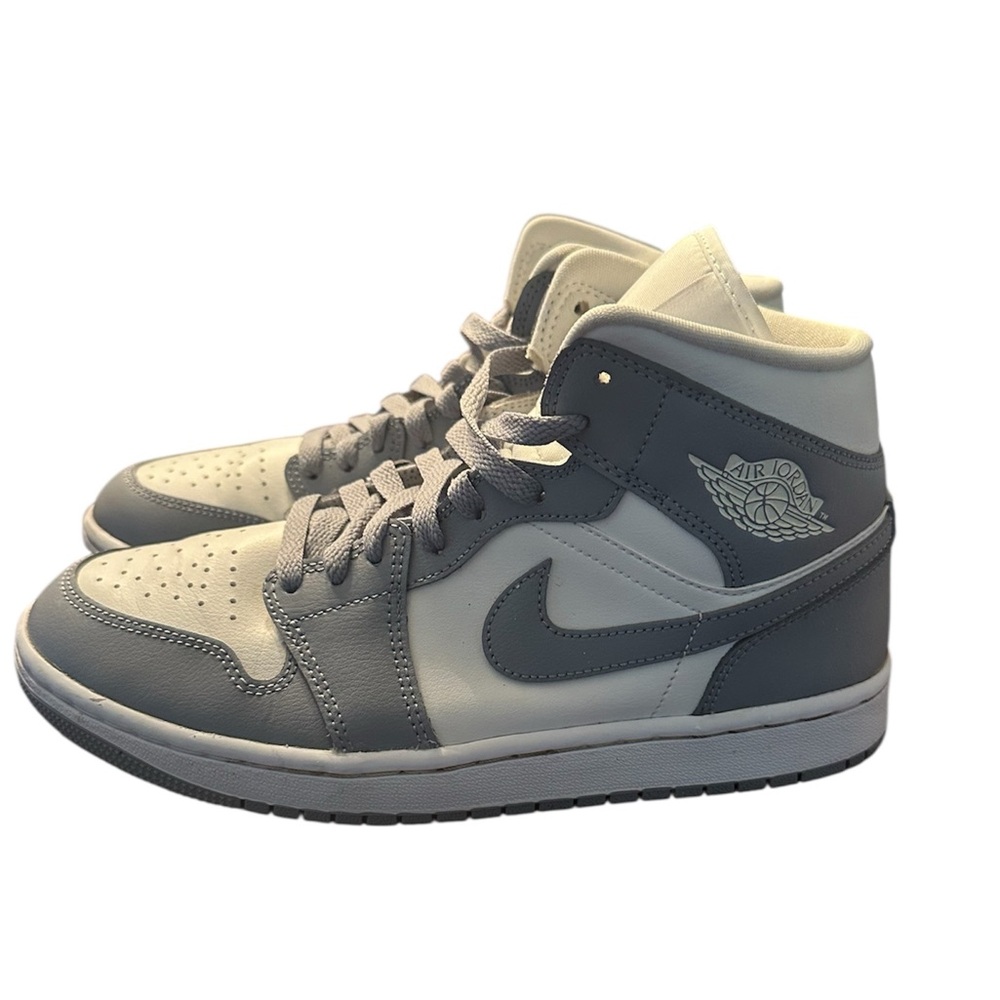 Air Jordan Wmns Air Jordan 1 Mid 'Stealth' BQ6472-115 Shoes